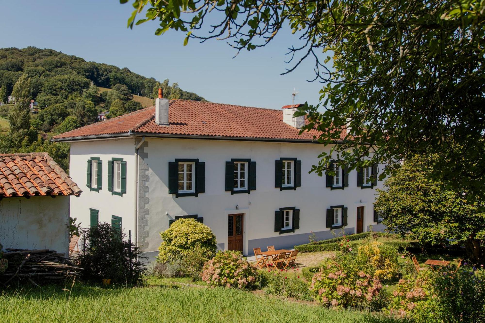 Maison Gamboia, Chambres D'Hotes Au Calme Avec Jardin Аспарен Екстериор снимка